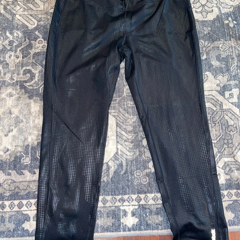Reebok Fleece-Lined Performance Leggings – Black Textured Print – Women’s XL